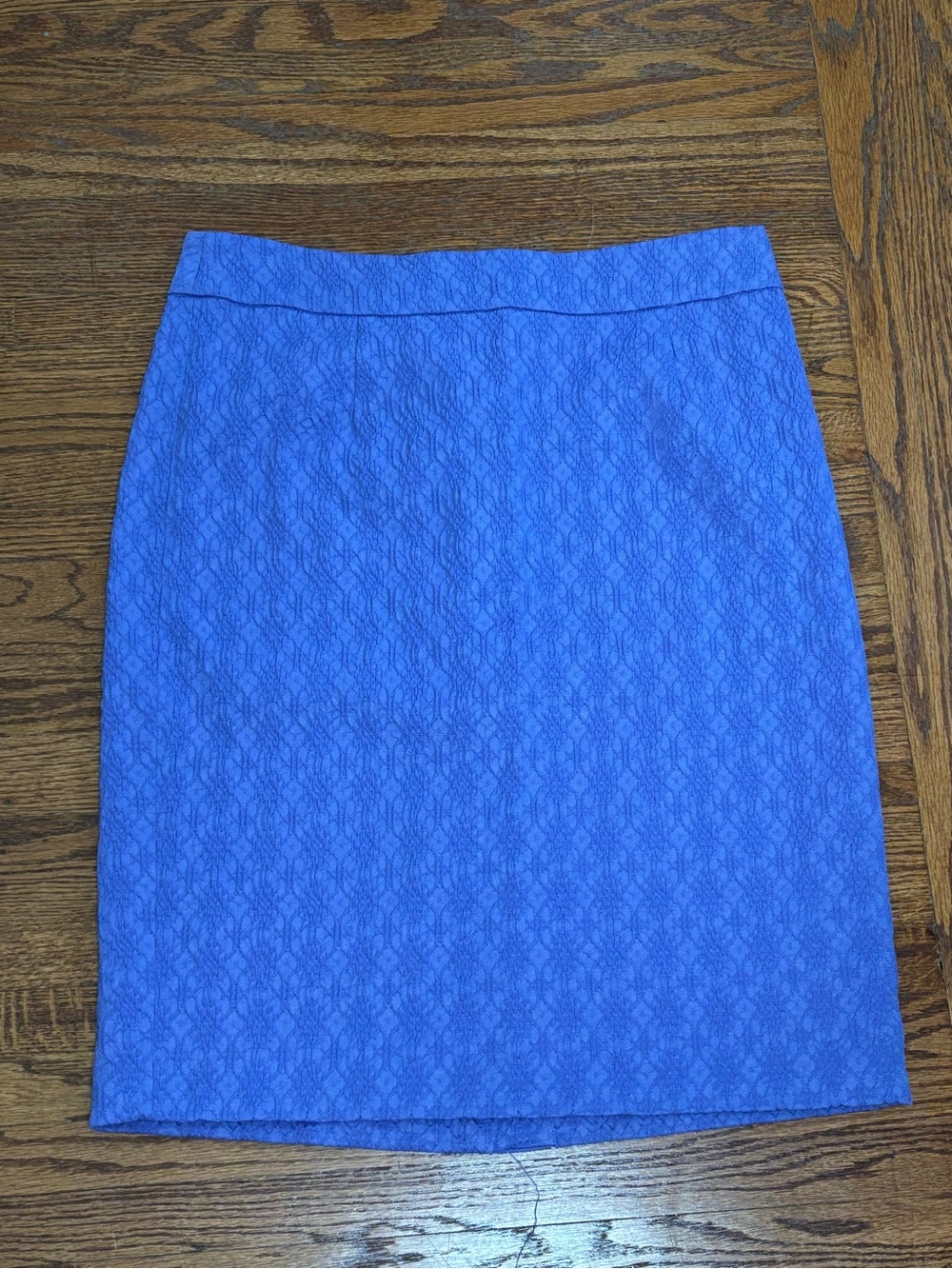 LOFT Purple Jacquard Pencil Skirt - Size 8 - NWT